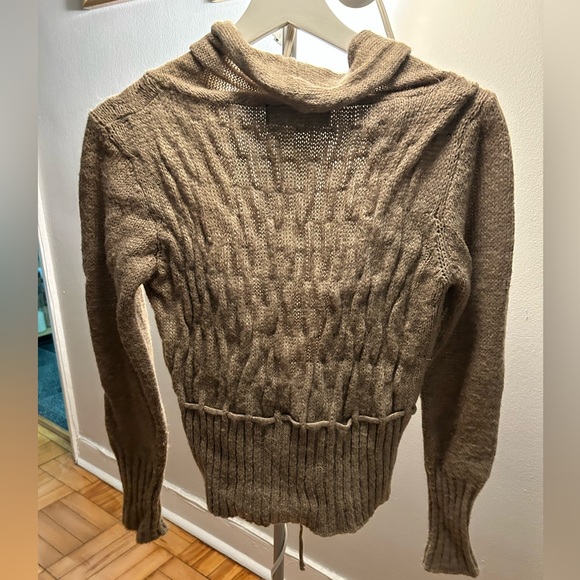 Vintage Zara Chic perfect for winter Top - Picture 4 of 4